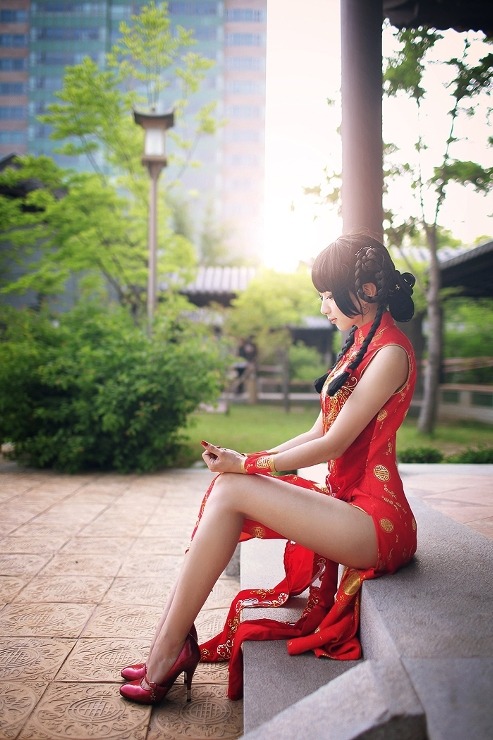向日葵總是在夜晚綻放