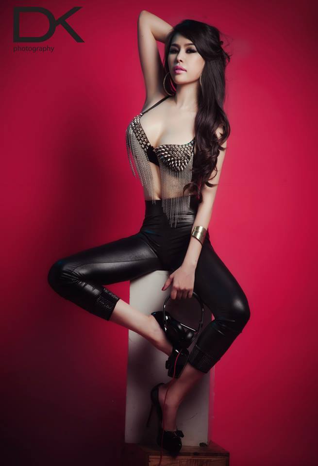 歐美少婦色