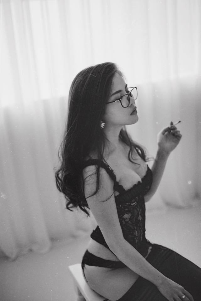 國產白嫩初高中害羞小美女